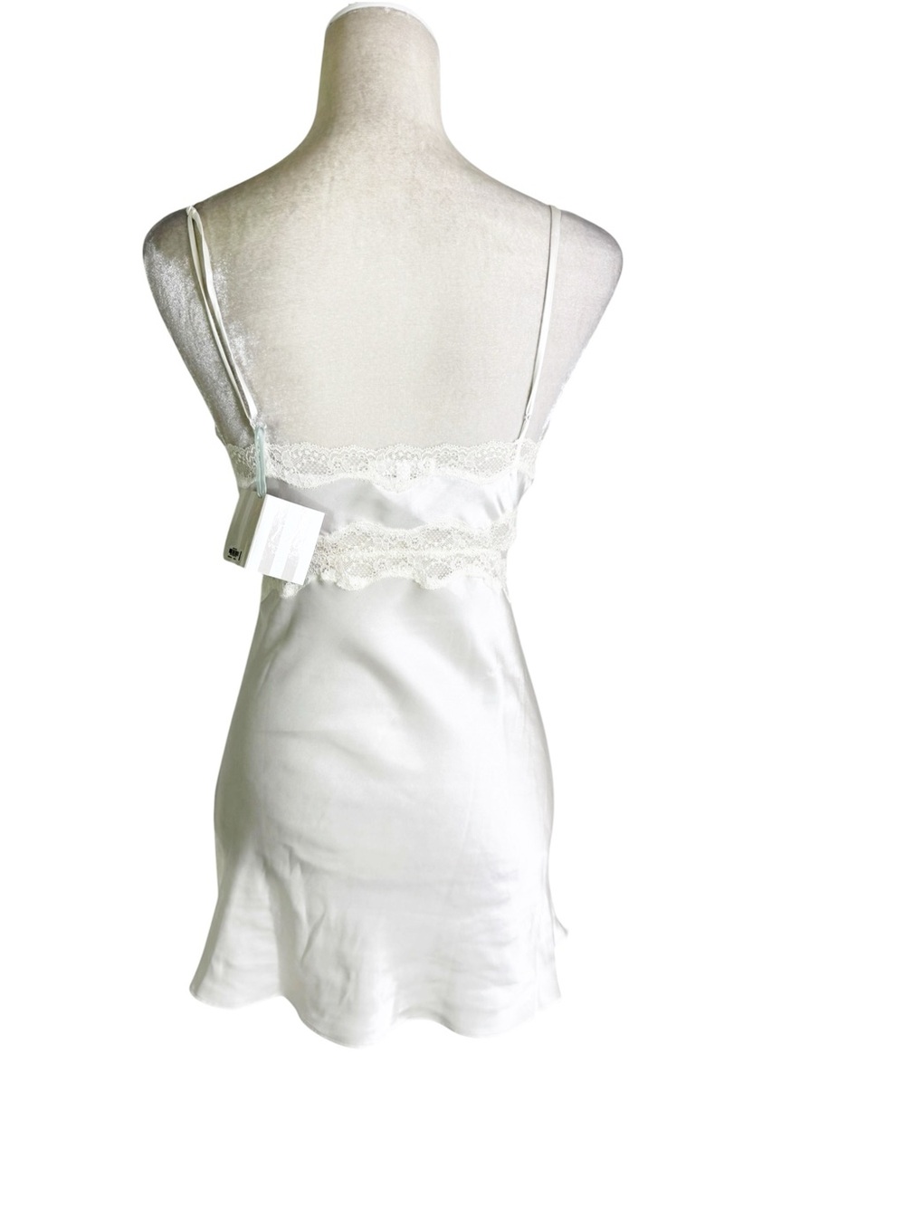 NWT Victoria's Secret "I Do" Bridal White Satin Lace Cutout Chemise Size S - Picture 3 of 9
